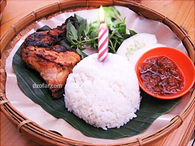 ayam bakar ultah (ulang tahun) dengan lilin by ndop
