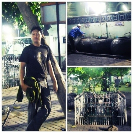 mas ndop di area maqom Sunan Ampel