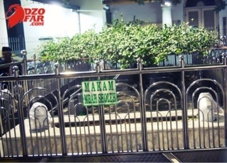 Makam Mbah Soleh