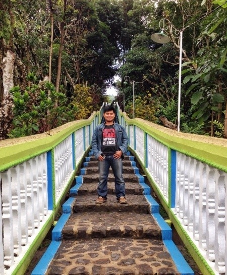 Iman Jek di makam