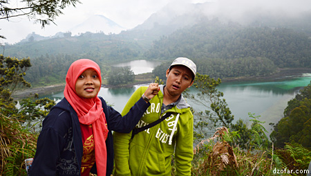 Idah Ceris dan Ndop di Telaga Warna