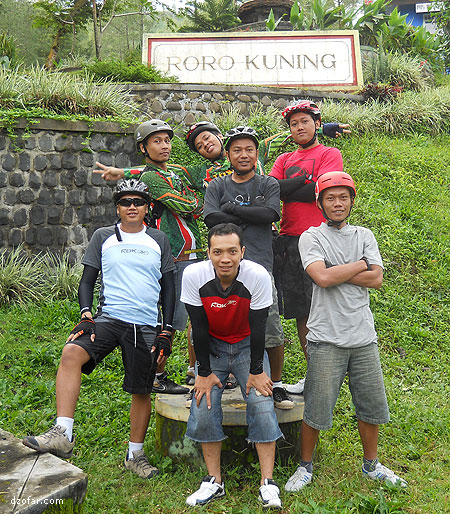 Rorokuning Bertujuh