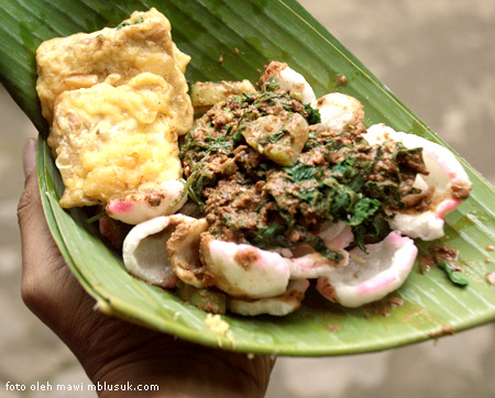Krupuk Pecel