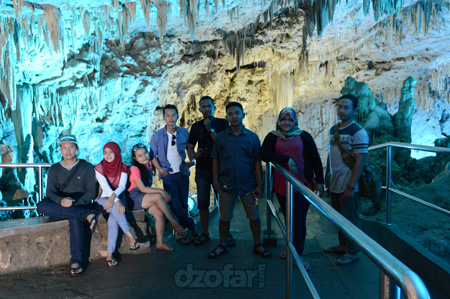 Goa Gong Biru