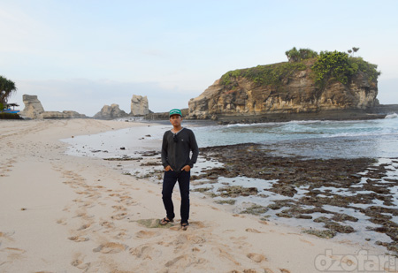 Pantai Klayar