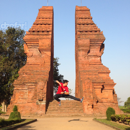 Gapuro Wringin Lawang 