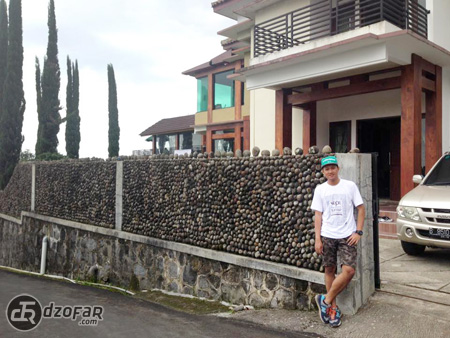 Ndop Ganteng di Villa Segoro Gunung