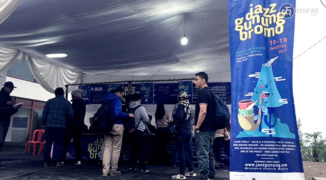 Tukar tiket