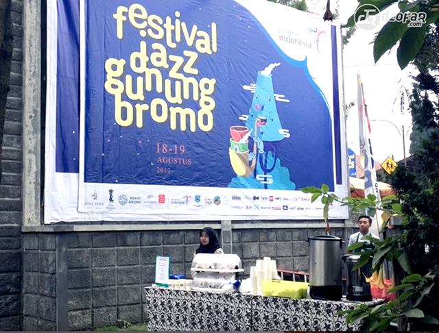 Jualan di Jazz Gunung