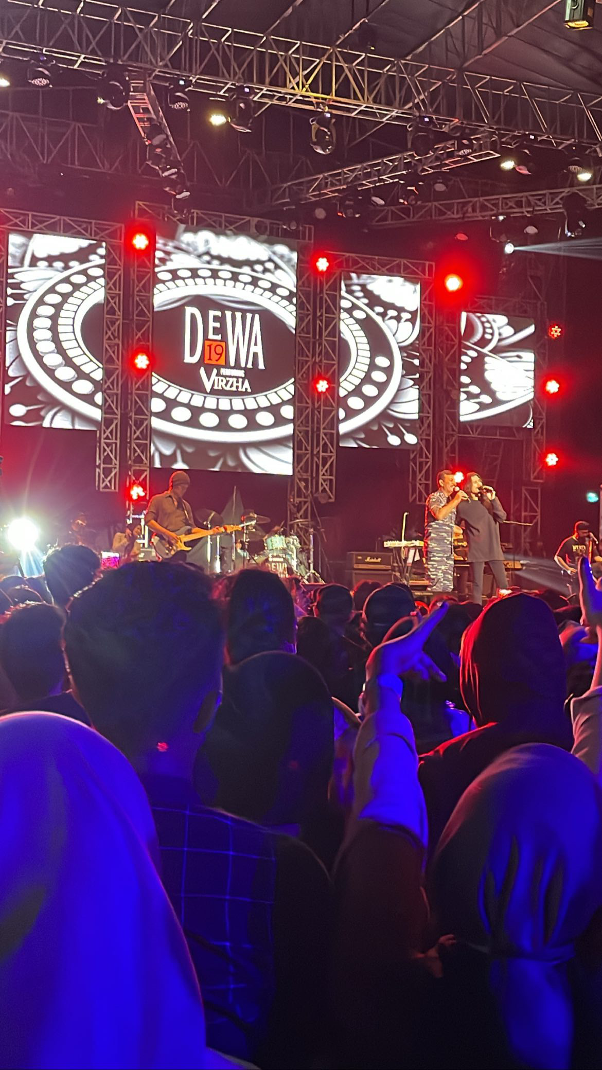 Dewa mau tampil 