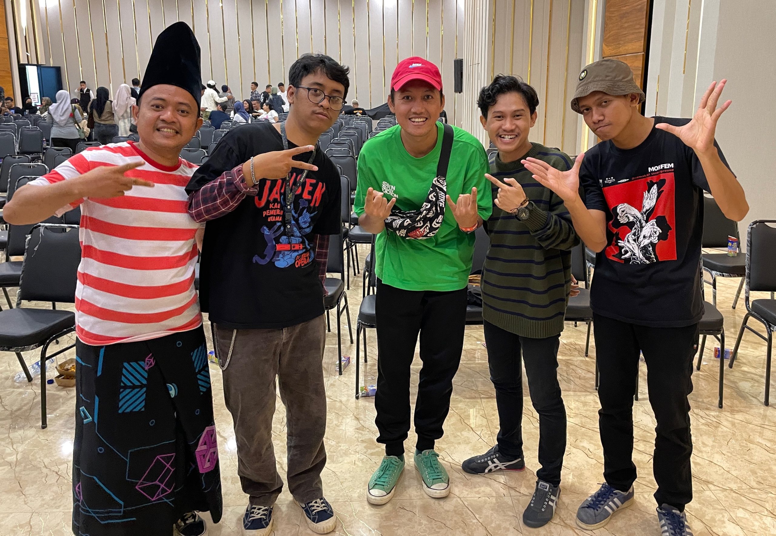 Bersama openers dan mistery guess