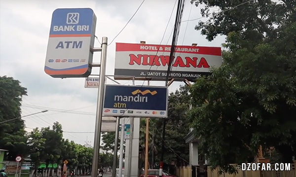 Hotel Nirwana Depan